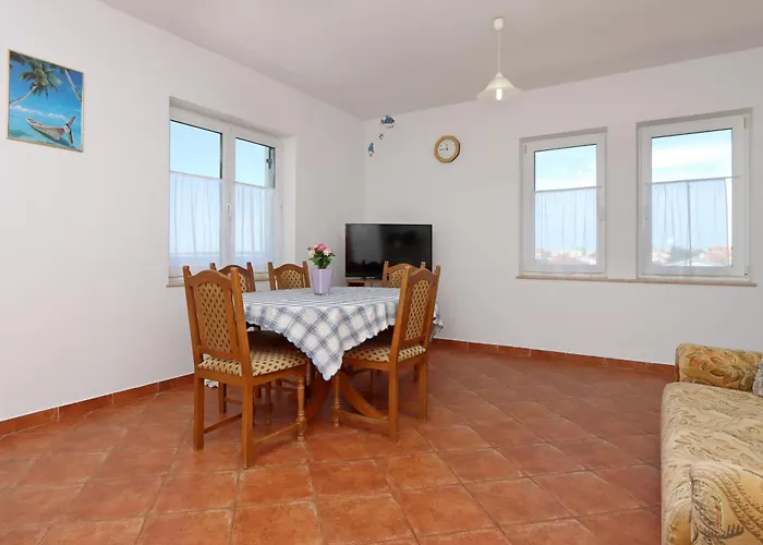 With A Parking Space Mandre, Pag - 6582 Appartement