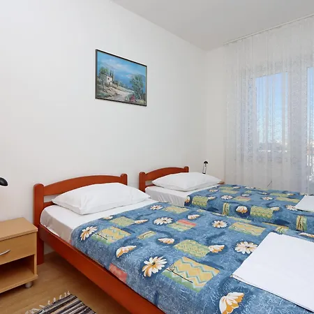 Apartmán With A Parking Space Mandre, Pag - 6582 Kolan