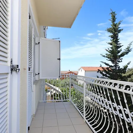 With A Parking Space Mandre, Pag - 6582 Kolan