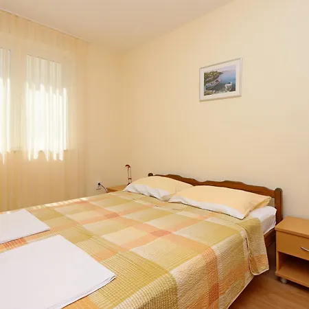 With A Parking Space Mandre, Pag - 6582 * Kolan