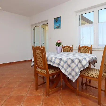 With A Parking Space Mandre, Pag - 6582 * Kolan