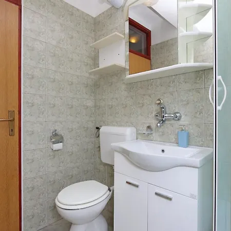 With A Parking Space Mandre, Pag - 6582 * コラン