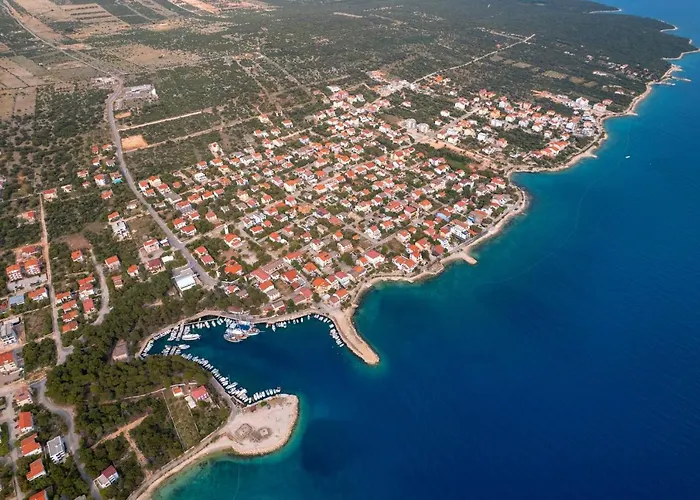 Apartman With A Parking Space Mandre, Pag - 6582