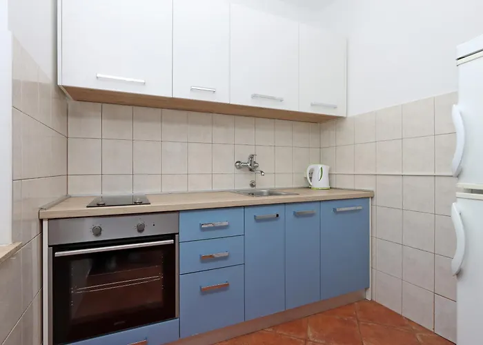 Apartman With A Parking Space Mandre, Pag - 6582 *