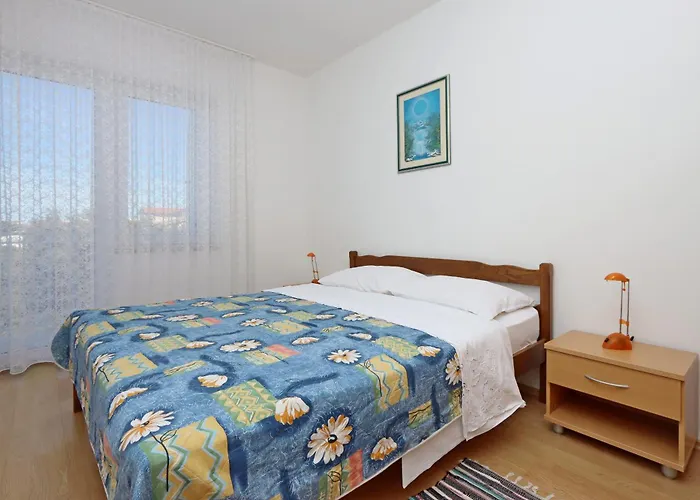 With A Parking Space Mandre, Pag - 6582 Kolan