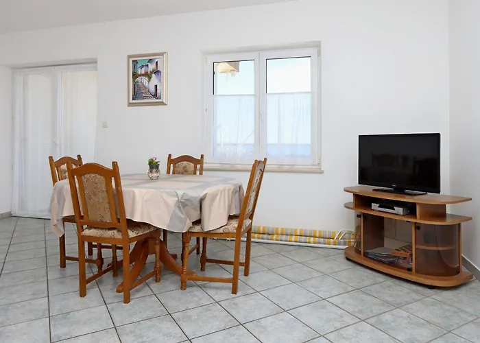 Apartman With A Parking Space Mandre, Pag - 6582 *